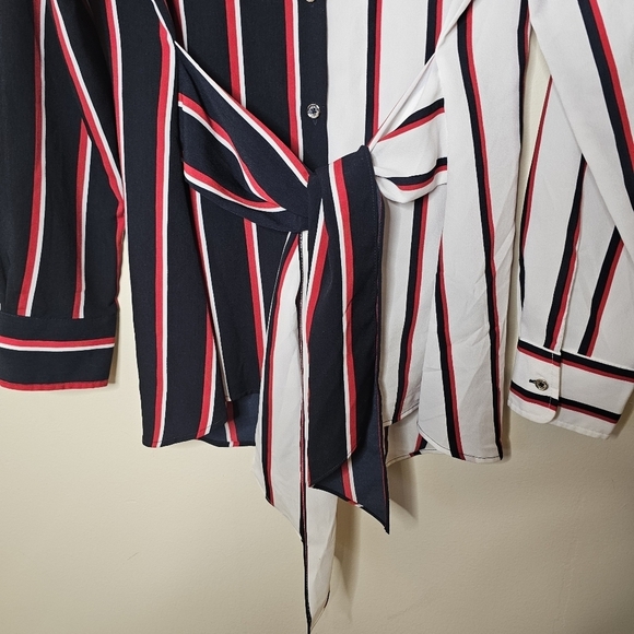 Tommy Hilfiger Tie-Front Colorblocked Tunic Shirt Size Medium - Picture 3 of 10